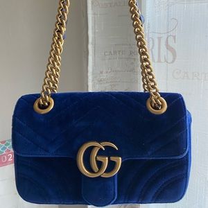 GG Marmont Small Velvet Shoulder Bag